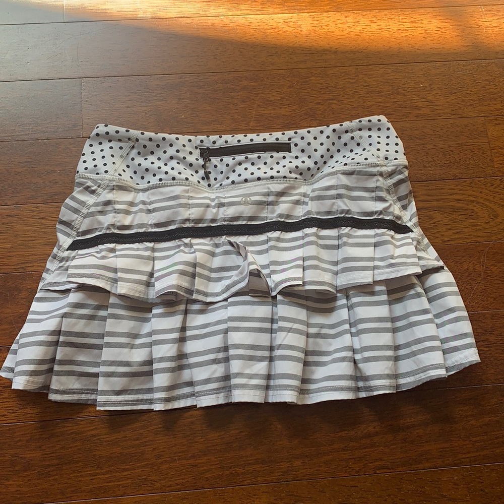 Lululemon tennis skirt